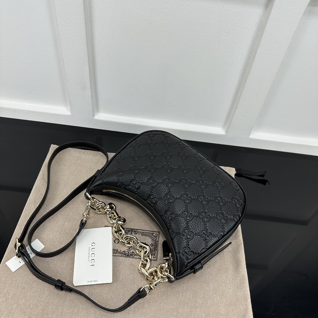 Gucci Hobo Bags